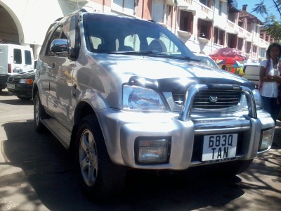 vraie 4X4 &agrave; petit prix - TANA, MADAGASCAR