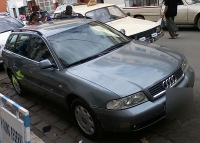 LOCATION DE VOITURES - ANTANANARIVO, MADAGASCAR