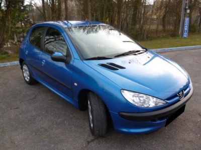 Peugeot 206 tres propre Image principale
