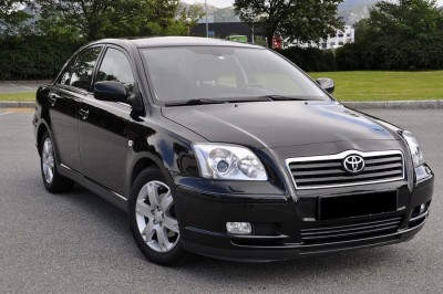 Toyota Avensis 115 D-4D Linea Sol 5P Image principale