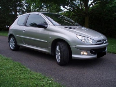 PEUGEOT 206 HDI QUICKSILVER 3P Image principale