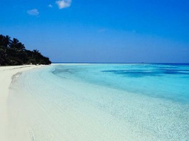 LOCATION GERANCE MAISON D’HOTES PIEDS DANS L’EAU  - Nosy-B&eacute;, Madagascar