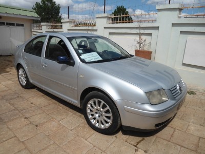 VW BORA TDI 4x4 à 6 Vitesses Image principale