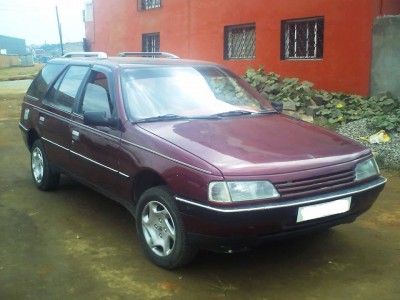 Urgent à vendre 405 break Image principale