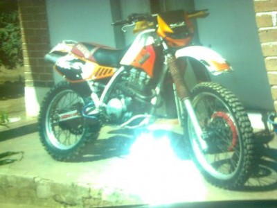 yamaha 400cc Image principale