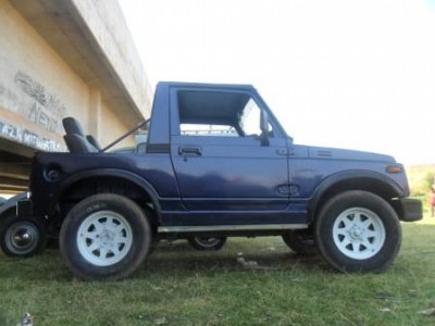 4 x 4 Suzuki S410 - Tana, Madagascar