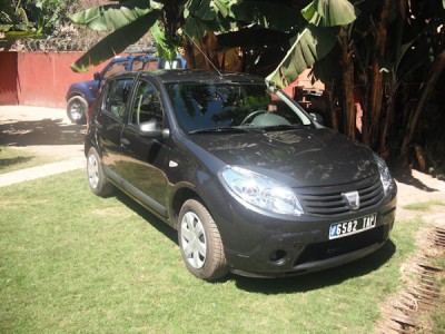 Vend Dacia Sandero Essence - Antananarivo, Madagascar