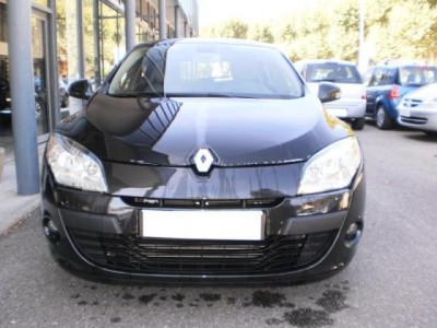 RENAULT MEGANE 3 &agrave; 2000 Euros - antananarivo, madagascas