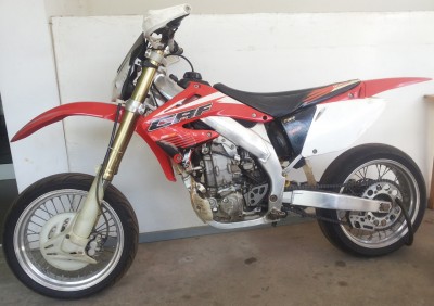 Moto Cross Honda - Antananarivo, Madagascar