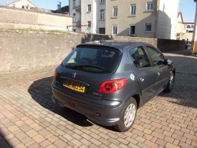 Peugeot 206 1.4 HDI 70 X LINE CLIM  - Toliara, MADAGASCAR
