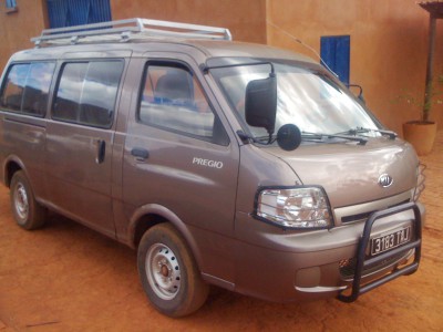 Location KIA Pr&eacute;gio pas cher - Antananarivo, Madagascar