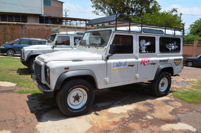 A vendre LAND ROVER DEFENDER 110 Image principale