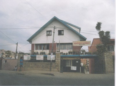 MAISON BORD DE ROUTE RN2 - tananarivo, Madagascar