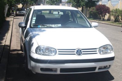 Golf 4,3 portes Image principale