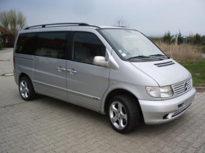 MERCEDES VITO COMBI 112 CDI  - POISSY, France