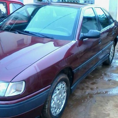 Renault Safrane Aliz&eacute; 2.2si - Fianarantsoa, Madagascar