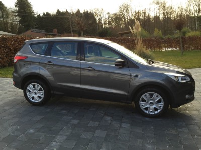 Ford Kuga 2.0 TDCI Trend 2 WD.Jantes Hiver + &eacute;t&eacute; - Paris, France