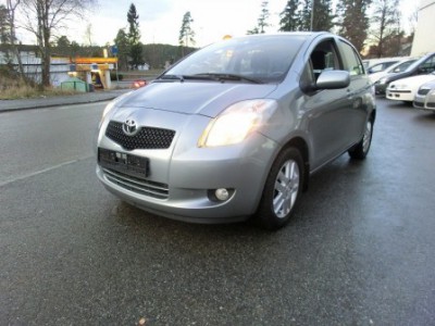 Toyota Yaris 2008 - Antananarivo, Madagascar