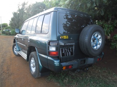 Mitsibushi pajero V46 ailes bomb&eacute;es - Antananarivo, Madagascar