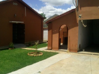 LOCATION VILLA TOUTE RENOVE CLOTURE AVEC JARDIN Miniature 1