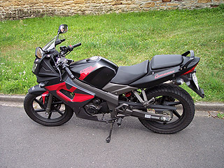 Moto kymco quannon 125 Miniature 1