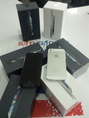 nouveau Apple iPhone 5 - Black Berry Z10 Miniature 1