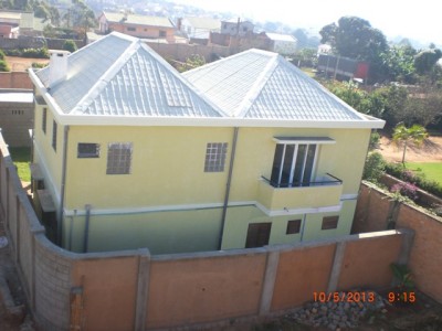 Vente Villa à étage Antananarivo Madagascar Miniature 1