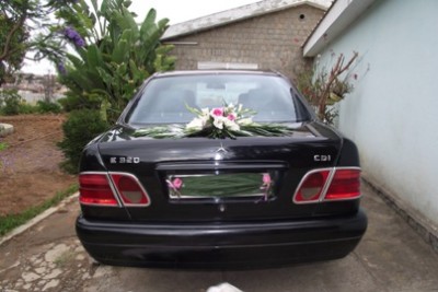 DREAM S CAR : location MERCEDES E 320 Miniature 1