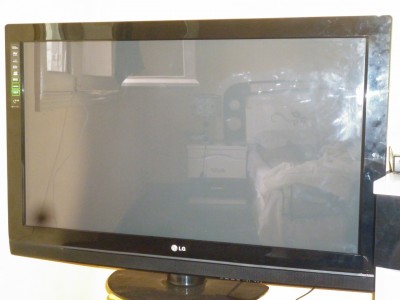 vend televiseur Miniature 1