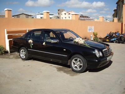 DREAM S CAR : location MERCEDES E 320 Miniature 1