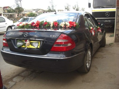 DREAM S CAR : location MERCEDS E 270 Miniature 1