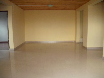 A LOUER Appartement T4 tout neuf a anosizato Miniature 1