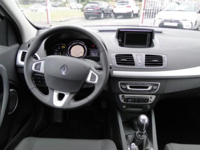 RENAULT MEGANE 3 Miniature 1
