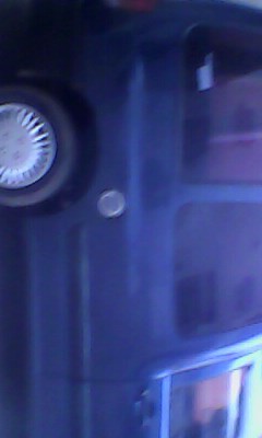 A vendre une camionnettte SEAT INCA Miniature 1