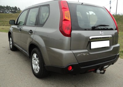 Nissan X-Trail 2.0, Année 2007. Miniature 1
