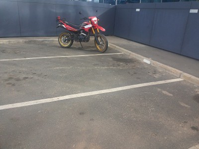 MOTO A VENDRE Miniature 1
