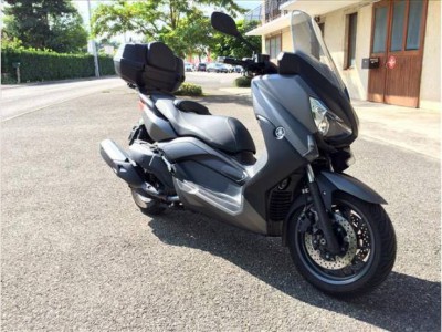 DON DE MON SCOOTER YAMAHA XMAX 400 2013  Miniature 1