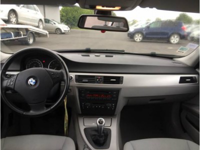 BMW 320 D TOURING CONFORT E91 TRES BON ETAT  Miniature 1
