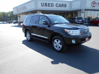 Toyota Landcruiser 2013 Miniature 1