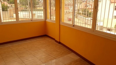 A louer bureaux neufs 341m² Tsimbazaza Miniature 1