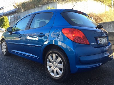 Peugeot 207 1,4 HDI Miniature 1