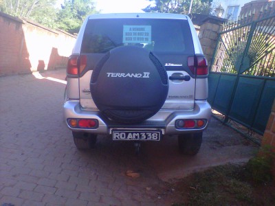 Vends 4x4 Nissan Terrano II Miniature 1