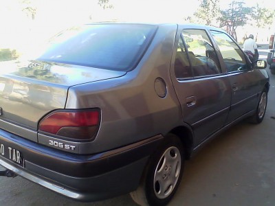 VENDS URGENT PEUGEOT 306 Miniature 1