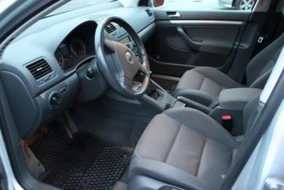  Volkswagen Golf 1.6 2005, 163 900 km Miniature 1