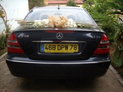 DREAM S CAR :location MERCEDES E 270 Miniature 2