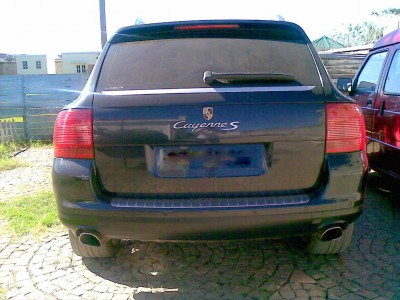 Porsche Cayenne S Miniature 2