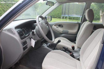Suzuki Grand Vitara 2.0TD  Miniature 2