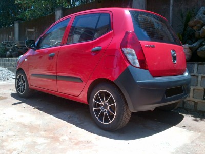 Hyundai i10 Miniature 2