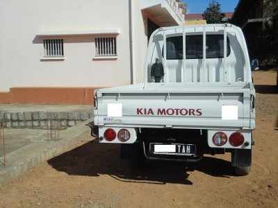 kia k2700 Miniature 2