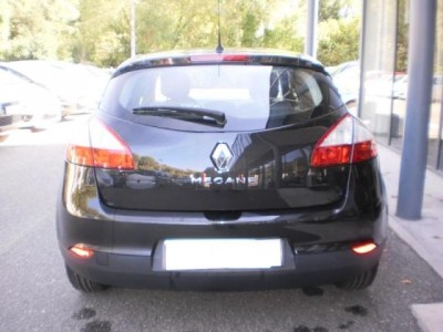 RENAULT MEGANE 3 à 2000 Euros Miniature 2